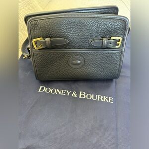 Vintage Authentic Dooney and Bourke Purse, Classic Satchel